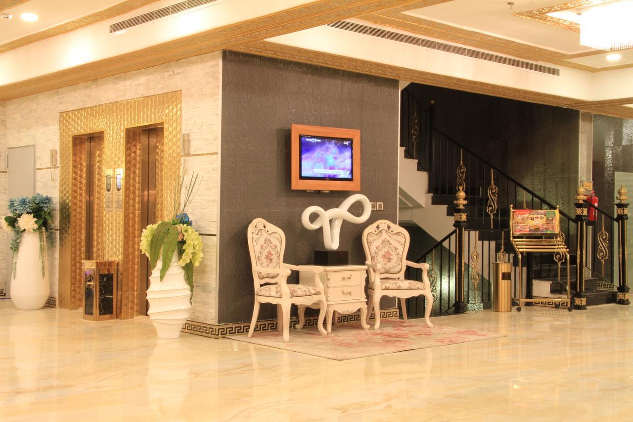 Aparthotel Rose Operated By Management 4*